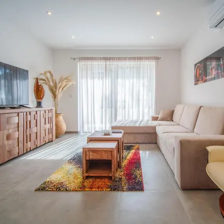 Artatore By Interhome Case de vacanță