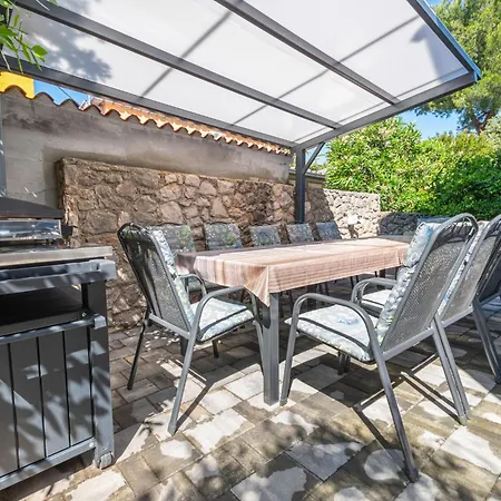 Case de vacanță Artatore By Interhome Mali Lošinj