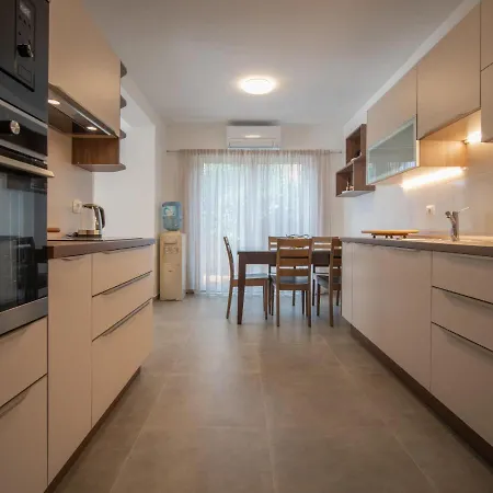 Artatore By Interhome Mali Lošinj