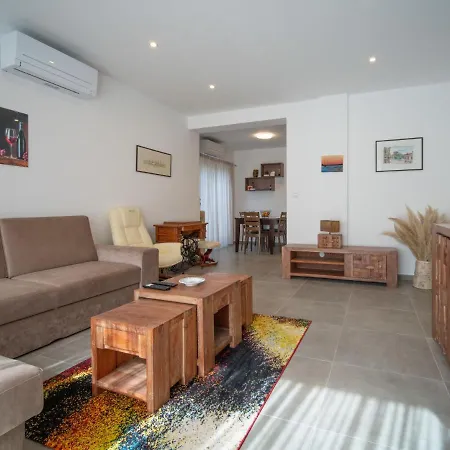 Vakantiehuis Artatore By Interhome Mali Lošinj