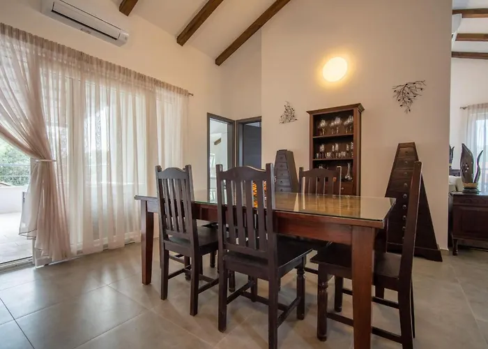 Artatore By Interhome * Mali Lošinj